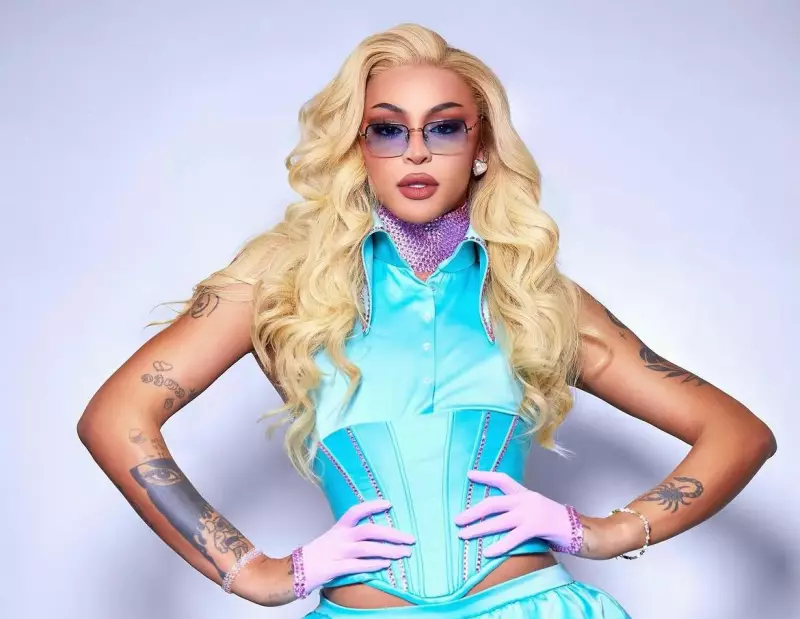 Pabllo Vittar se pronuncia: "Halloween é para diversão, não para mensagem política"