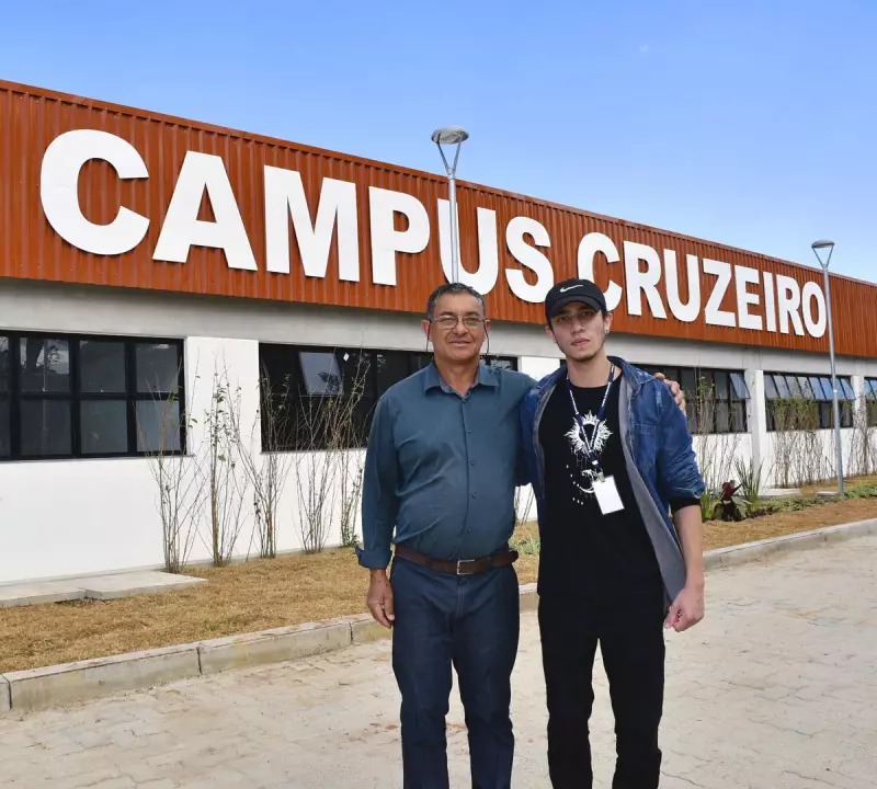 Pai Constrói Campus de Medicina para Realizar Sonho do Filho na UNITAU | História Comovente