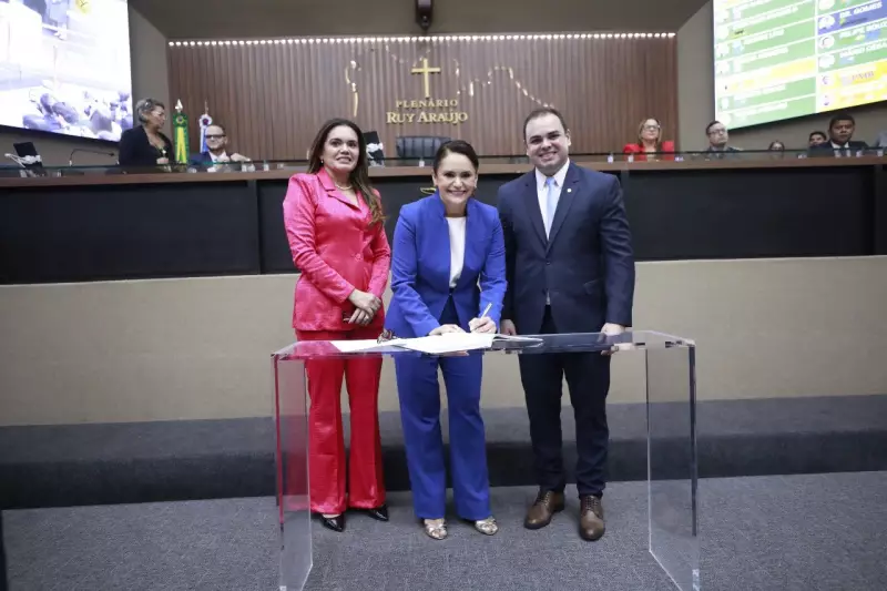 Parlamento Amazonense Ganha Nova Voz Feminina: Deputada Mayra Dias Toma Posse na ALE-AM