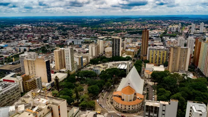 Plaenge retorna ao coração de Londrina e celebra reencontro com o centro histórico
