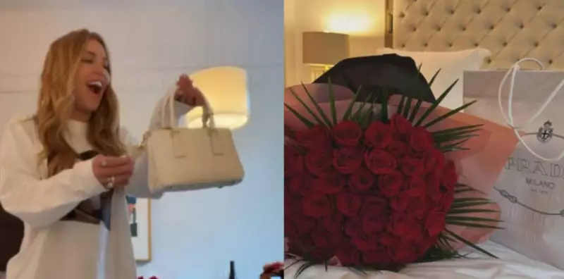Presente de Luxo: Influenciadora Exibe Bolsa Prada Presenteada por Vinicius Jr e Gera Repercussão