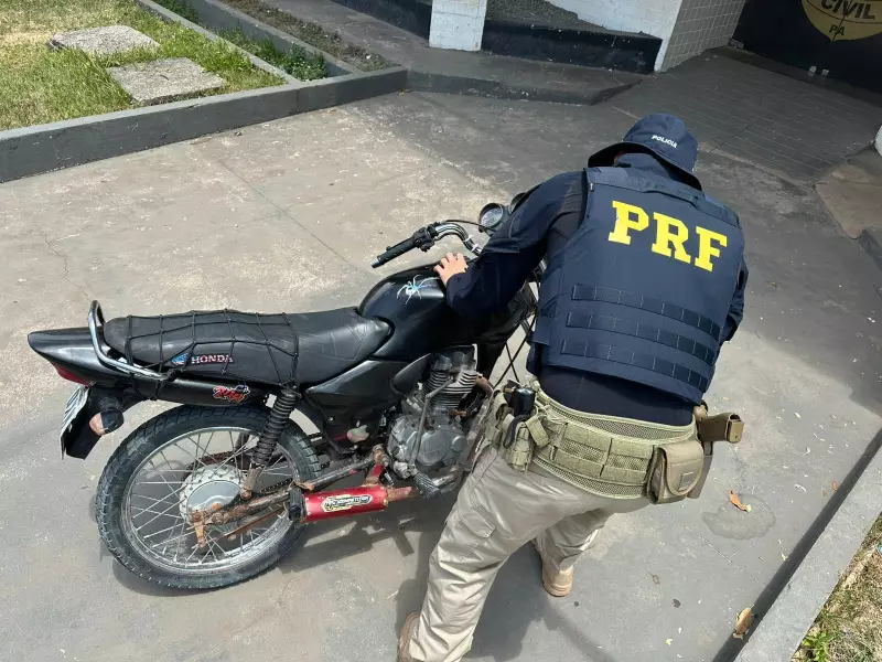 PRF apreende motocicleta com indícios de adulteração em Santarém; veja detalhes