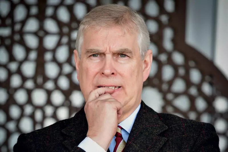 Príncipe Andrew Sobre Pressão por Investigação Após Renúncia Real - Escândalo Epstein Ganha Novo Capítulo