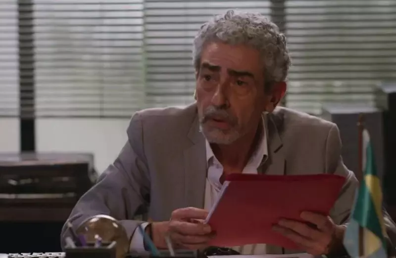 Procuradora Esbraveja Contra Delegado em Reality Show: 'Vale Tudo de Mau Gosto' Gera Polêmica Nacional