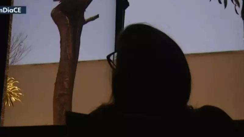 Professor Afastado por Envio de Nudes e Mensagens Eróticas para Aluna: Caso Abala Instituição no Ceará