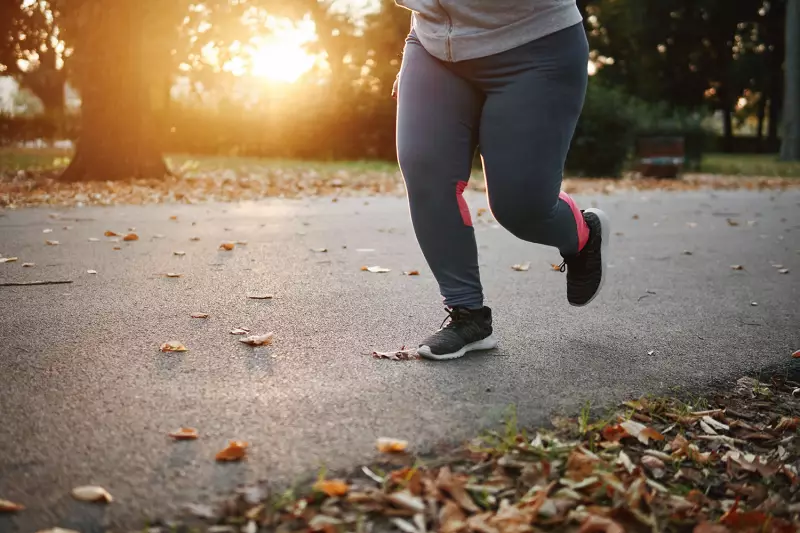 Qual é Melhor para Sua Saúde: 10.000 Passos Diários ou Exercícios Intensos? Estudo Revela a Verdade!
