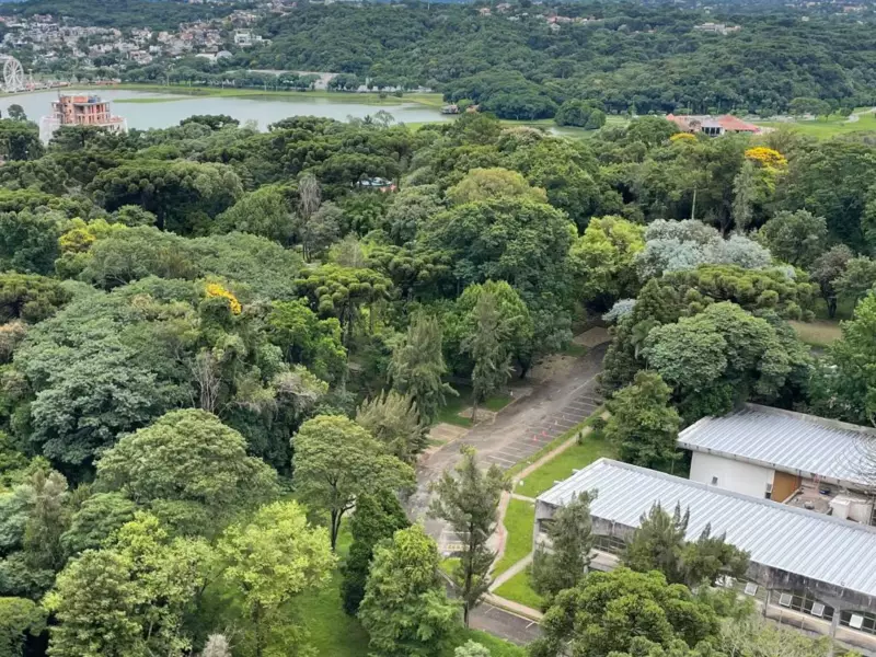 Área Verde Icônica de Curitiba é Vendida: Moradores em Alerta Sobre Futuro do Espaço