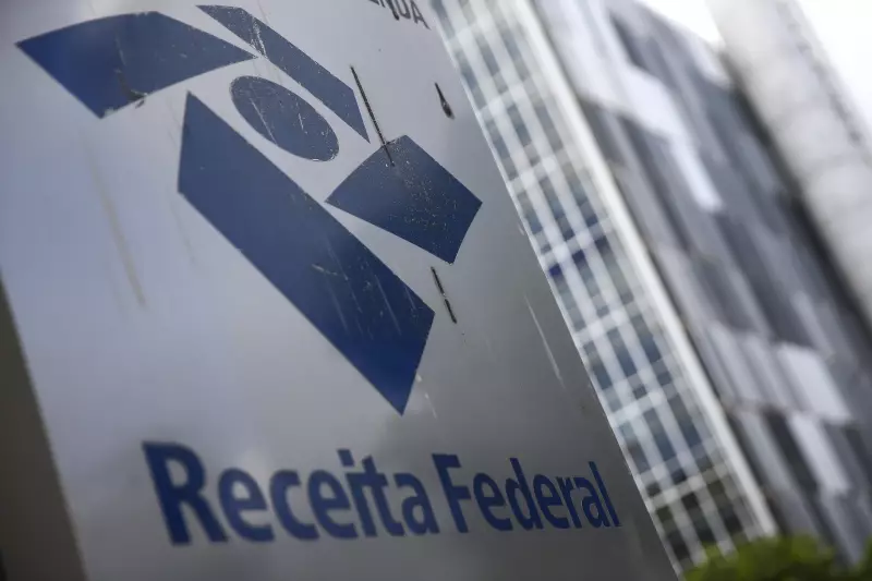 Receita Federal Pede CPF de Cotistas: Nova Regra para Fundos de Investimento em 2026