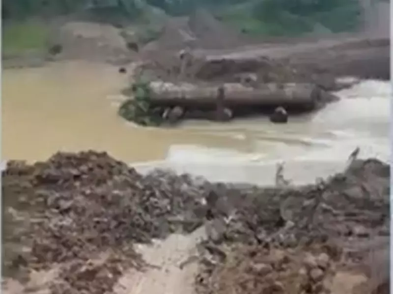 Rio no Acre é Liberado: Estrada Ilegal que Bloqueava Curso d'Água é Removida por Ação de Fiscalização