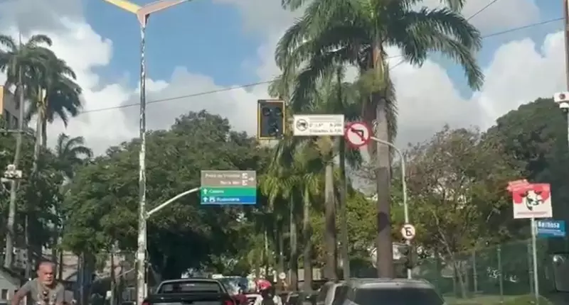 Semáforos Apagados Paralisam Fortaleza: Caos no Trânsito e Motoristas Presos em Avenidas Principais