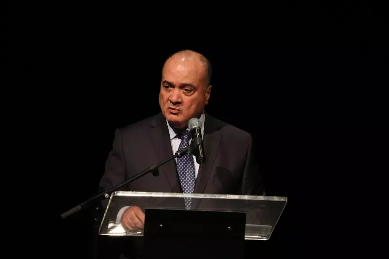 Sobrinho de Arafat Retorna à Cisjordânia e Pode Governar Gaza: O Futuro da Liderança Palestina