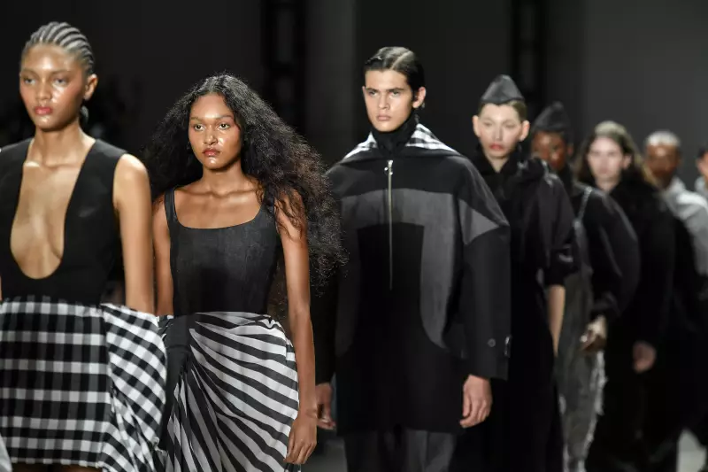 SPFW Verão 2026: Descubra as Tendências Que Vão Dominar a Próxima Estação