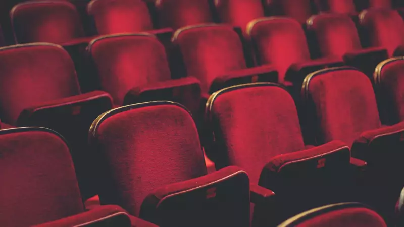 Teatro Bibi Ferreira Recebe Golpe Judicial e Anuncia Fechamento Iminente