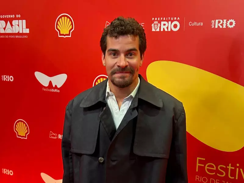 Thiago Martins enfrenta novo desafio cinematográfico ao lado de Glória Pires após sucesso em 'Vale Tudo'