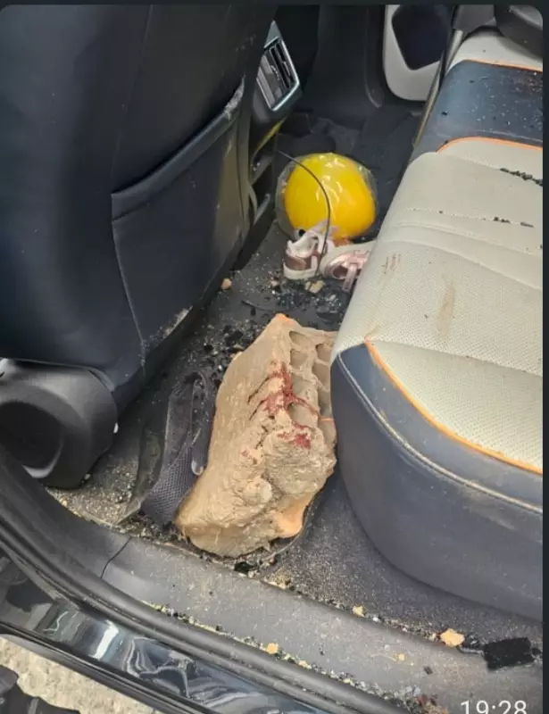 Tijolo Arremessado de Viaduto em BH: Mulher Ferida Recebe Alta Após Trauma em Carro Quebrado