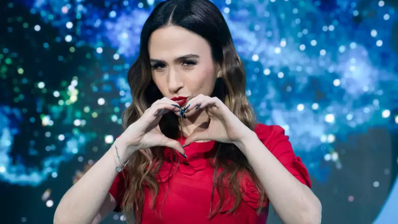 Top 5 Entrevistas Mais Constrangedoras da TV: Dos Mico dos Famosos aos Momentos Icônicos