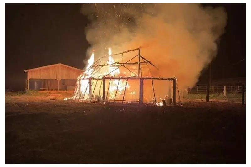 Tragédia na Amazônia: Maloca Sagrada do Povo Puruborá é Destruída por Incêndio em Rondônia