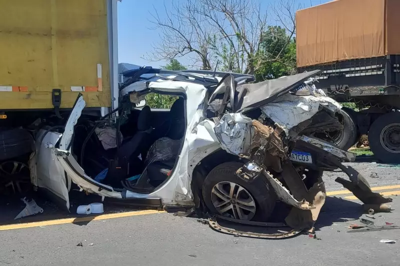 Tragédia na BR-267: Um morto e dois feridos em colisão múltipla entre quatro veículos em MS