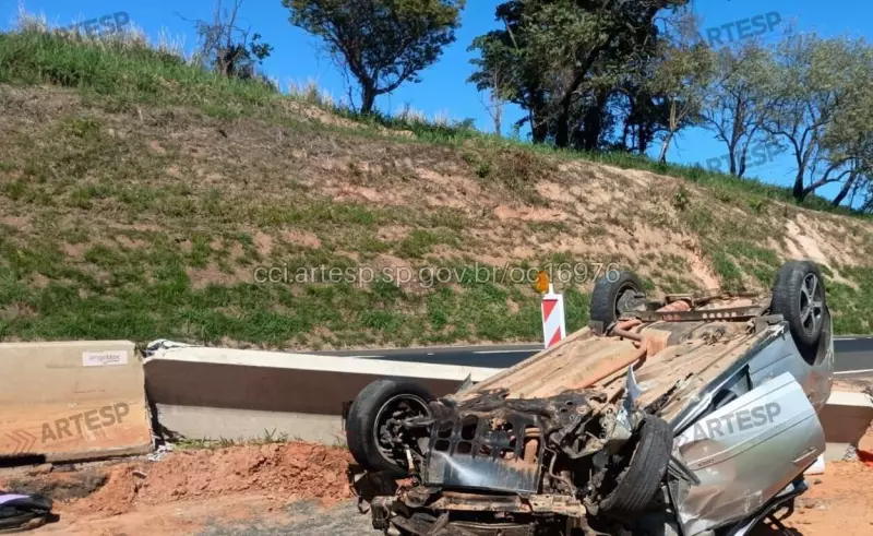 Tragédia na SP-310: Carro capota e uma pessoa morre em acidente na altura de Rio Claro