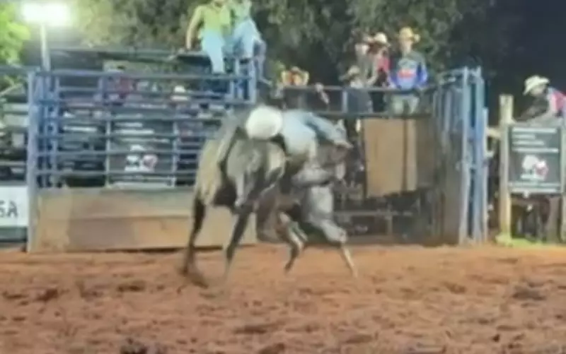 Tragédia no Rodeio: Jovem Peão de 18 Anos Morre em Acidente Chocante em Goiás