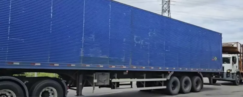 Trânsito Parado! BR-101 em Campos tem 6 km de Filas Após Acidente com Carreta