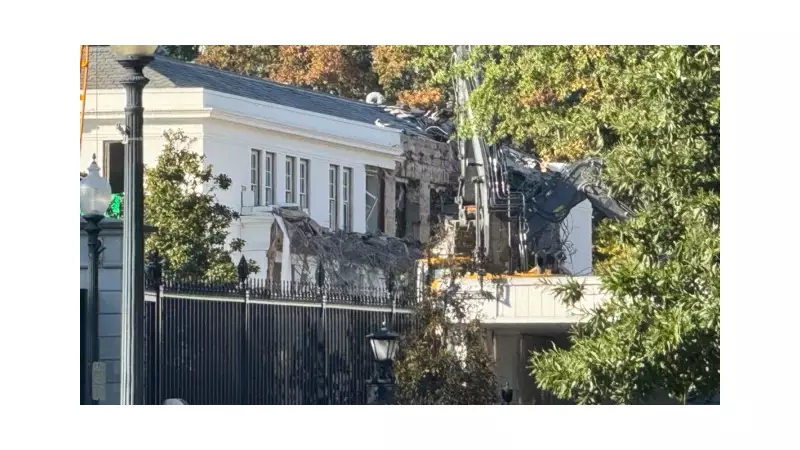 Trump Transforma Ala da Casa Branca: Demolição para Novo Salão de Festas de Luxo