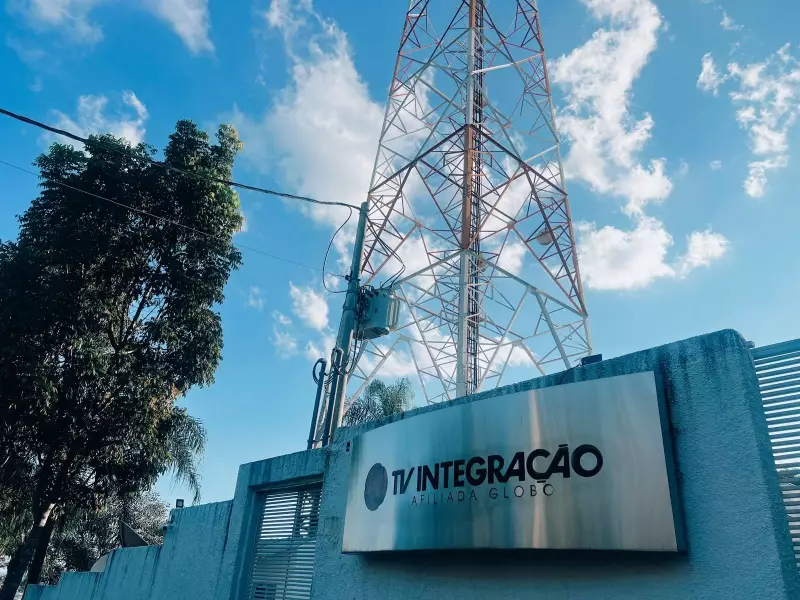 TV Integração Divinópolis Celebra Liderança de Audiência com Agradecimento Especial e E-book para Empreendedores