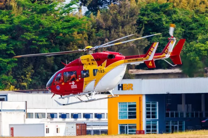 Viaduto em BH homenageia heróis do ar: helicóptero do Corpo de Bombeiros que caiu em Ouro Preto