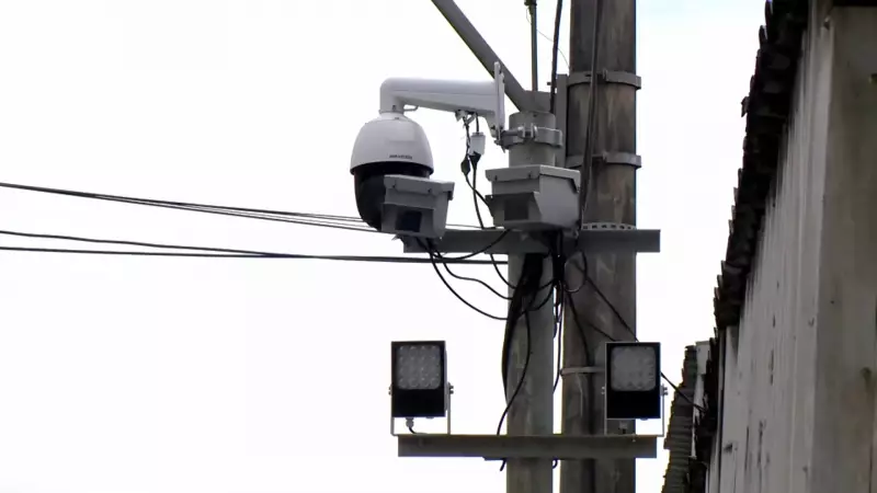 Vila Velha Paralisa Novos Radares: 10 Mil Multas em Apenas 30 Dias Geram Revolta e Suspensão