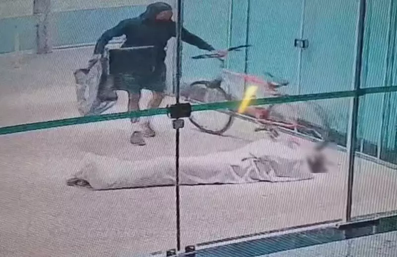 Violência em Bauru: Morador de rua é espancado com pedaço de madeira no centro da cidade