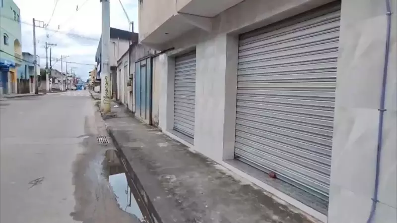 Violência em Cariacica: Dois Homicídios a Tiros Paralisam Comércio e Deixam Ruas Desertas