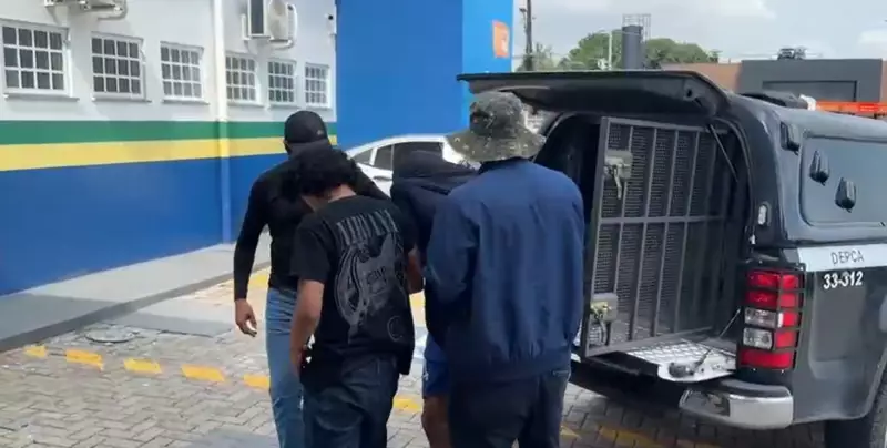 Vítima de estupro coletivo no AM conheceu agressor pelas redes sociais, revela polícia