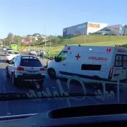Acidente entre moto e carro na Anhanguera deixa ferido e causa congestionamento em Vinhedo