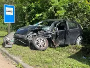 Acidente Fechou Rodovia Mogi-Salesópolis: Dois Homens Feridos em Colisão Entre Caminhão e Carro