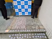 Adolescente é detido com drogas avaliadas em R$ 15 mil em Vassouras: operação policial apreende cocaína e maconha