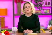 Ana Maria Braga Abandona 'Mais Você' às Pressas: Saiba o Motivo por Trás do Incidente Inusitado