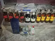 Bar é interditado e donos presos por vender bebidas adulteradas em Governador Valadares