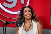 Fake News: Daniela Mercury NÃO será candidata ao Senado em 2026 | Desmentido Oficial
