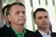 Flávio, Eduardo e a Guerra Silenciosa: Os Bastidores da Disputa Familiar que Abala os Bolsonaro