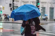 Frente Friа Chega com Tudo: Sul e Sudeste terão Chuva e Queda Brusca de Temperatura