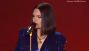 Jessie J enfrenta frustração com adiamento de cirurgia para câncer de mama: entenda o caso