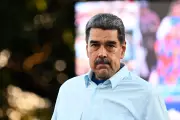 Maduro faz apelo em inglês aos EUA: 'No crazy war, please' em meio à tensão com a Guiana