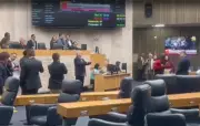 Minuto de Silêncio Vira Guerra na Câmara de SP: Bancada do PSOL e Apoiadores de Bolsonaro em Confronto