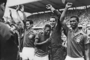 Pelé faria 85 anos: Por que o maior nome do Brasil é pouco lembrado hoje?