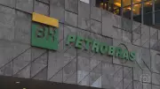 Petrobras anuncia corte de 17% no preço do gás natural para distribuidoras