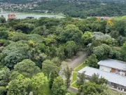 Área Verde Icônica de Curitiba é Vendida: Moradores em Alerta Sobre Futuro do Espaço