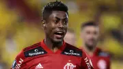 STJD adia julgamento de Bruno Henrique: entenda o caso que mantém atacante do Flamengo em suspense