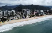 VÍDEO É FAKE: 'Tsunami' no litoral norte de SP foi criado por inteligência artificial
