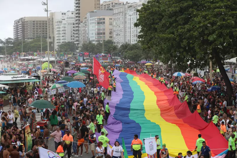 30ª Parada LGBTI+ em Copacabana: trânsito fechado e 810 agentes