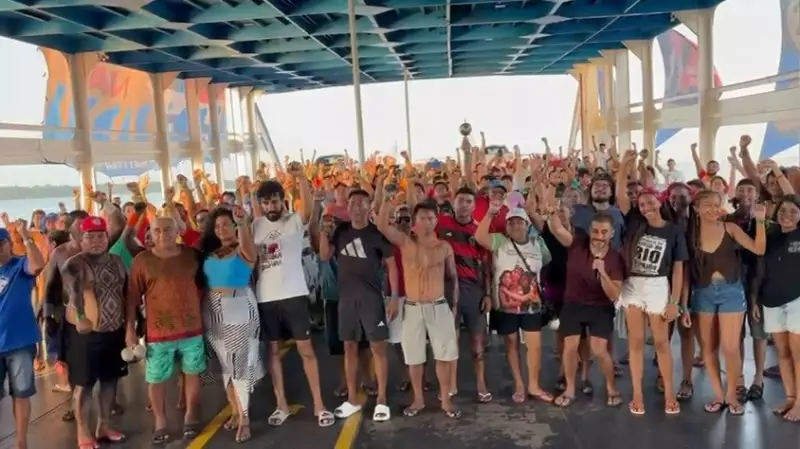 320 lideranças rumo à COP30: Caravana da Resposta navega Amazônia